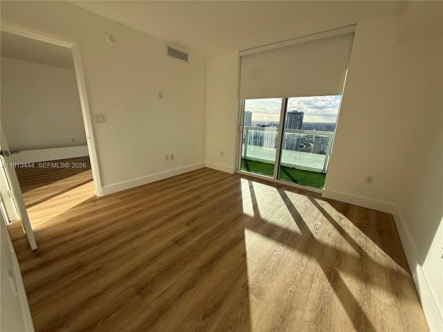 Продажа квартиры #4807 - фото 7444319