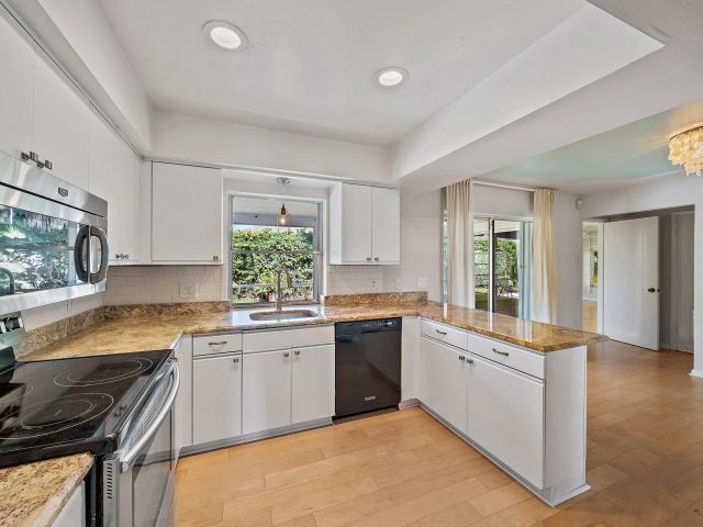 Дом в аренду по адресу 201 Worth Court N - фото 6808641