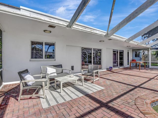 Дом в аренду по адресу 1300 SW 13th Street - фото 6809330