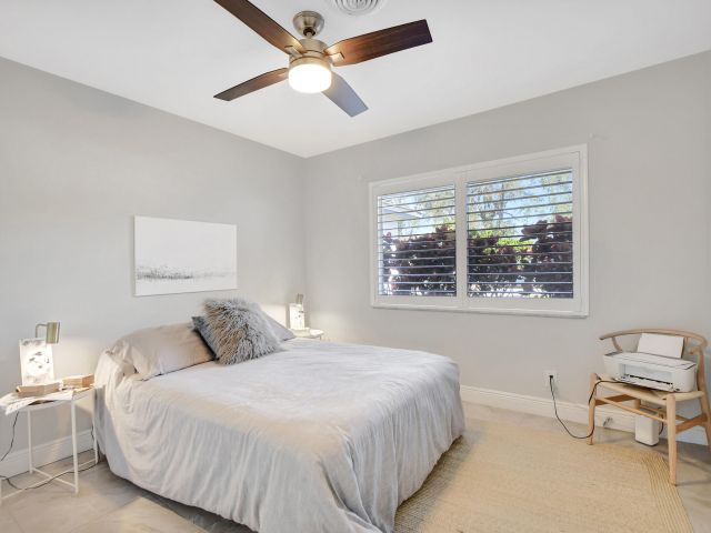 Дом в аренду по адресу 1300 SW 13th Street - фото 6809335