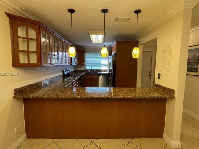 Дом в аренду по адресу 9113 Limetree Ln 170 - фото 7453798