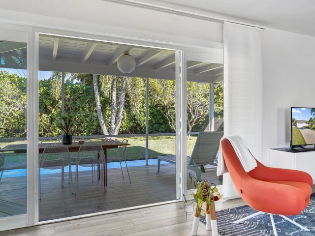 Дом в аренду по адресу 1299 SW 9th Street - фото 6830378