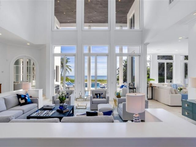 Продажа дома по адресу 733 N Ocean Boulevard - фото 6827457