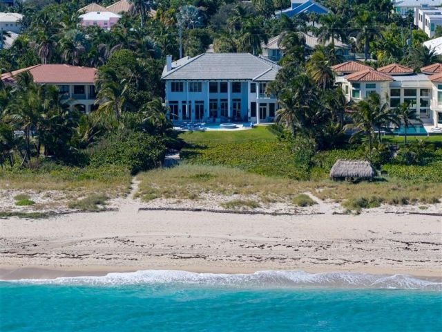 Продажа дома по адресу 733 N Ocean Boulevard - фото 6827467