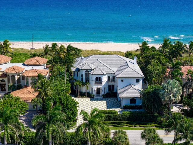 Продажа дома по адресу 733 N Ocean Boulevard - фото 6827468
