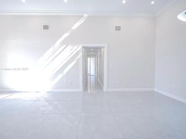 Дом в аренду по адресу 15461 170TH TER - фото 6815374