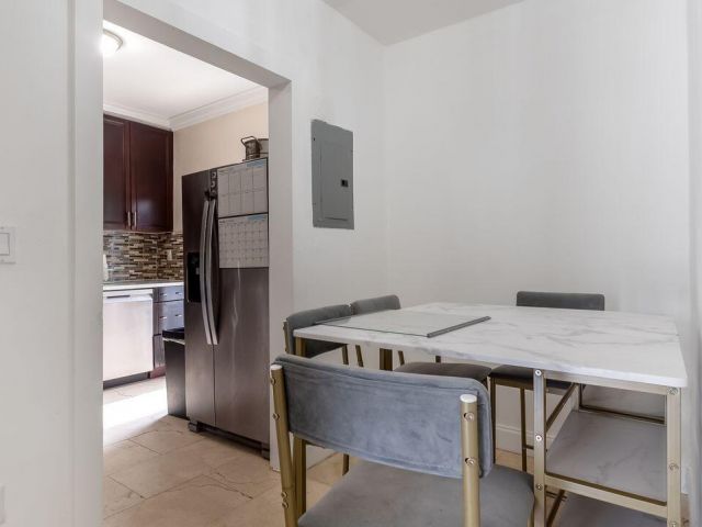 Продажа дома по адресу 420 NW 145th Street - фото 6804967