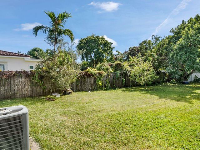 Продажа дома по адресу 420 NW 145th Street - фото 6804969