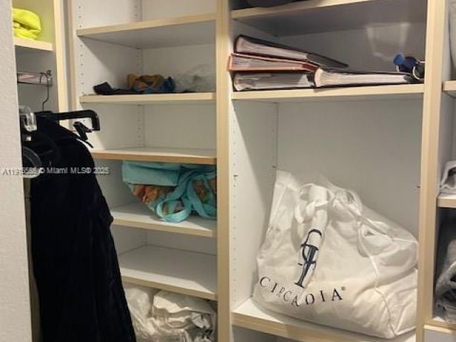 Продажа квартиры #1605 - фото 7490774