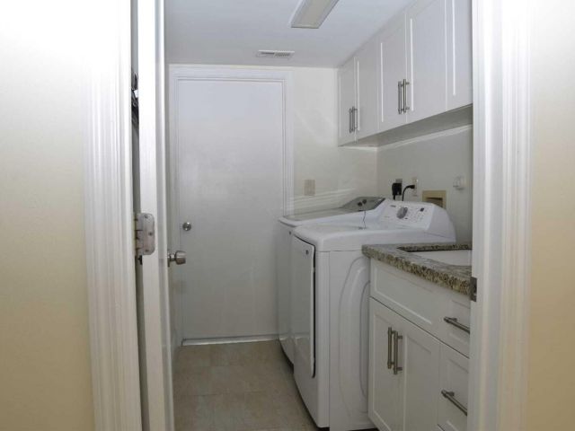 Дом в аренду по адресу 6735 Lago Vista Terrace - фото 6830722