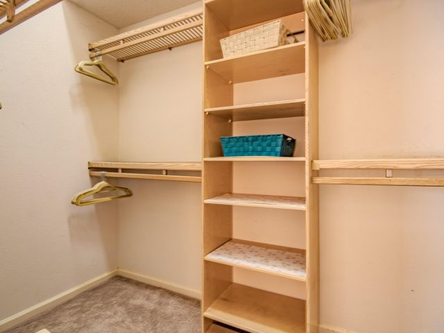 Продажа дома по адресу 1019 Lytham Court - фото 6833045