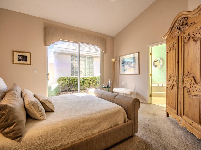 Продажа дома по адресу 1019 Lytham Court - фото 6833049