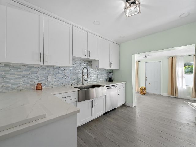 Дом в аренду по адресу 135 E 28th Street - фото 6808073