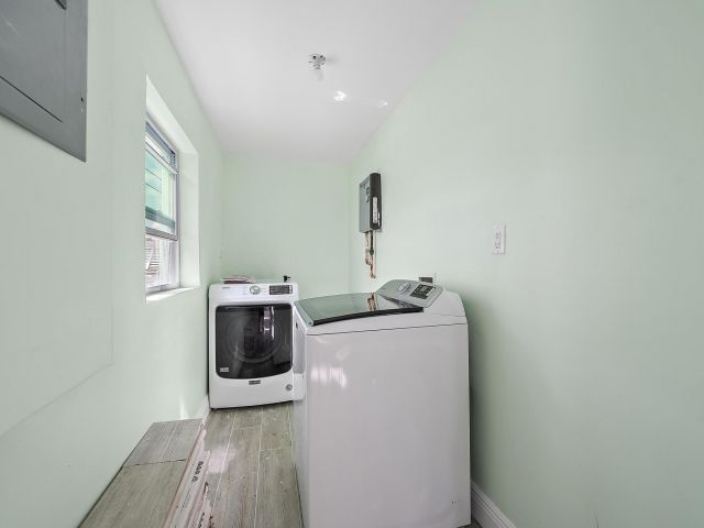 Дом в аренду по адресу 135 E 28th Street - фото 6808077