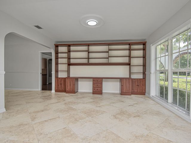 Продажа дома по адресу 6749 S Grande Drive - фото 6809403