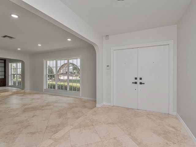 Продажа дома по адресу 6749 S Grande Drive - фото 6809407