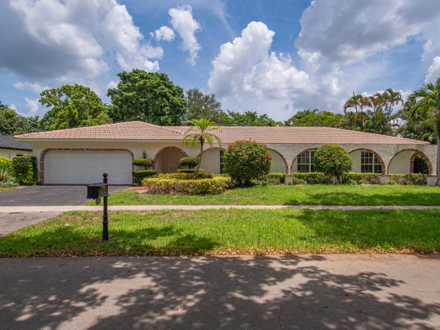 Продажа дома по адресу 6749 S Grande Drive - фото 6809411