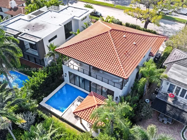 Продажа дома по адресу 5831 Alton Rd - фото 9143393