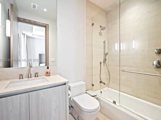 Продажа дома по адресу 5831 Alton Rd - фото 9143403