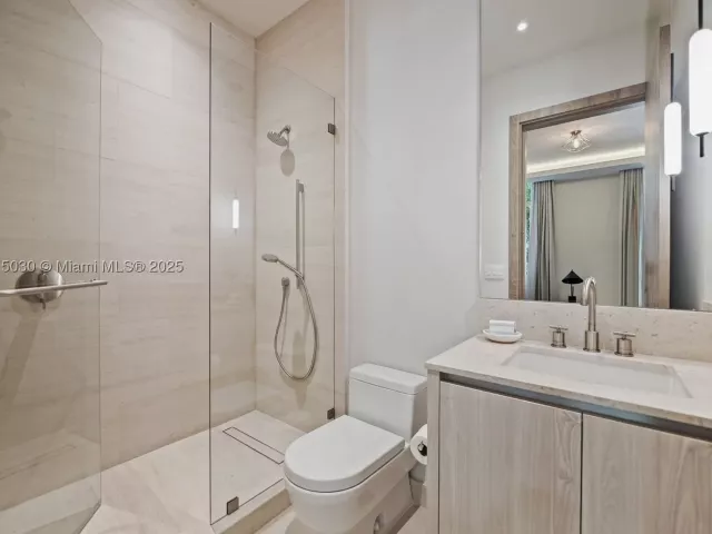 Продажа дома по адресу 5831 Alton Rd - фото 9143405