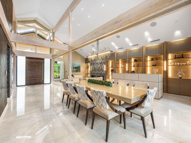 Продажа дома по адресу 6641 Giralda Circle - фото 6846541