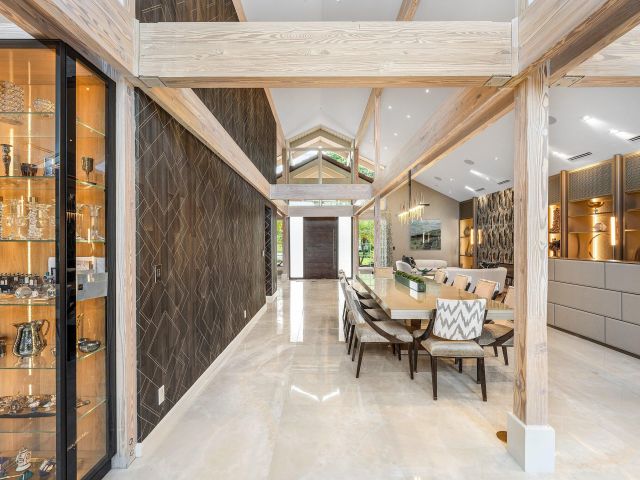 Продажа дома по адресу 6641 Giralda Circle - фото 6846542