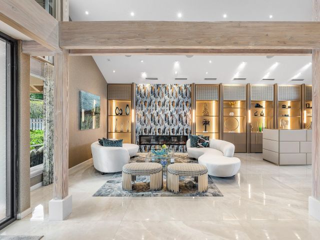 Продажа дома по адресу 6641 Giralda Circle - фото 6846543