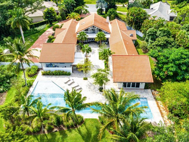 Продажа дома по адресу 6641 Giralda Circle - фото 6846550