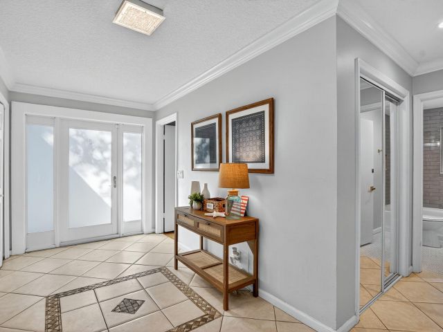 Продажа дома по адресу 501 SW 1st Street - фото 6814335