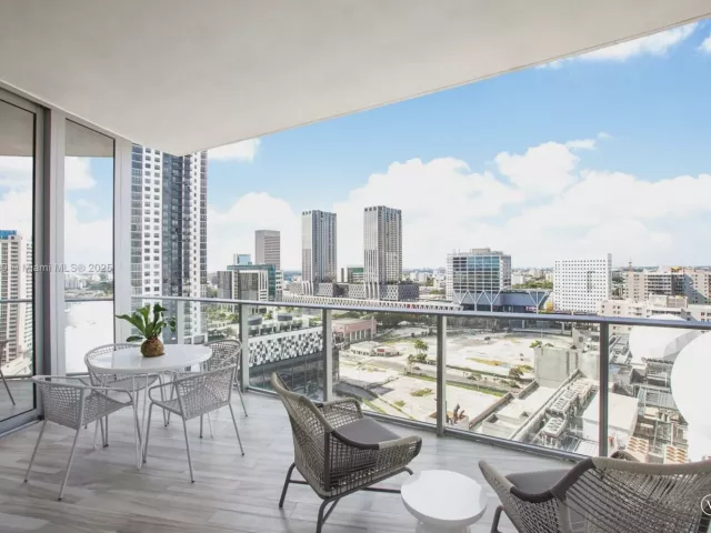 Продажа квартиры #1810 - фото 6802378