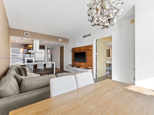 Продажа квартиры #4502 - фото 6804515