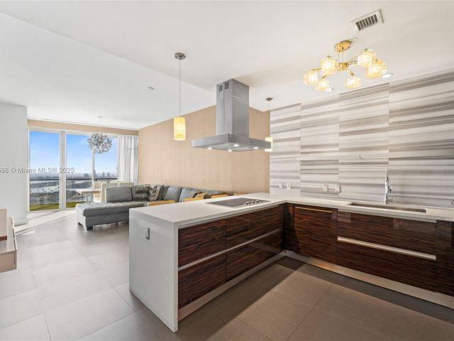 Продажа квартиры #4502 - фото 6804519