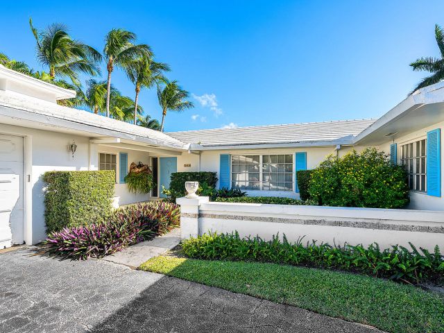 Продажа дома по адресу 368 S Maya Palm Drive - фото 6808915