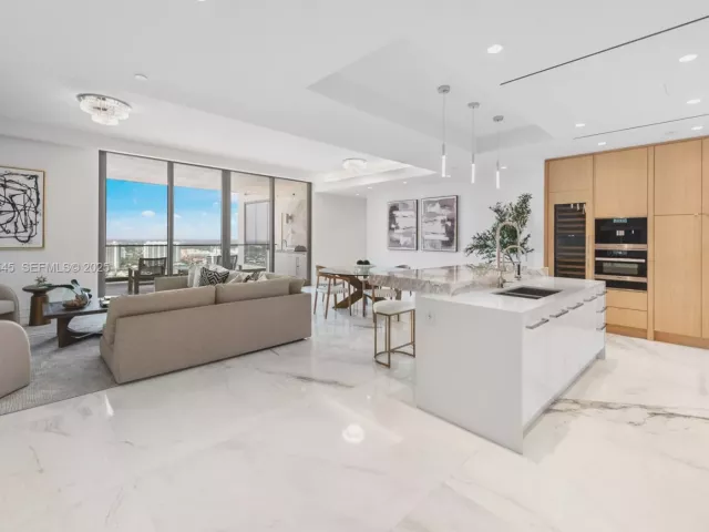 Продажа квартиры #3406 - фото 6815469