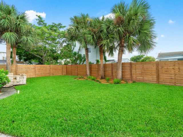 Продажа дома по адресу 512 49th Street - фото 6808323