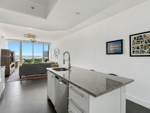 Продажа квартиры #1704 - фото 6807781