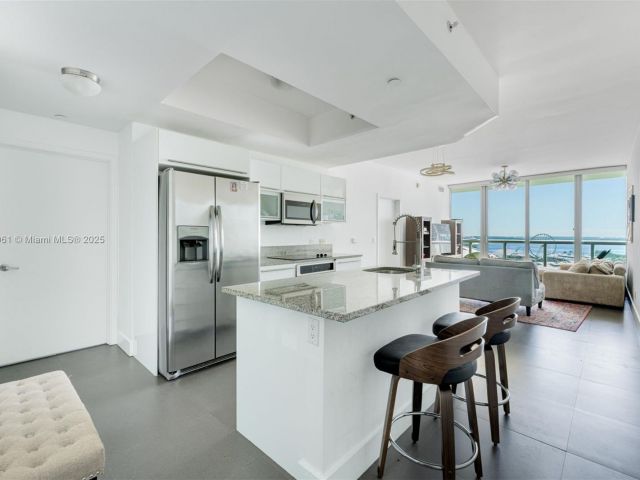 Продажа квартиры #1704 - фото 6807786