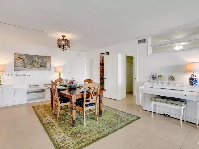 Квартира в аренду номер707 - фото 6806753