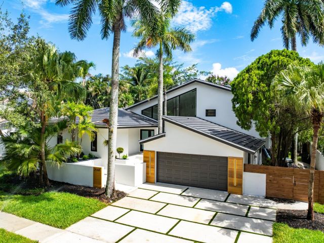 Дом в аренду по адресу 2668 NW 41st Street - фото 6830369