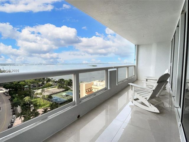 Квартира в аренду номерA-1950 - фото 6809730