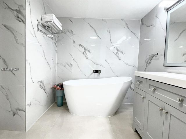 Квартира в аренду номерA-1950 - фото 6809736