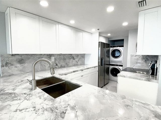 Квартира в аренду номерA-1950 - фото 6809744