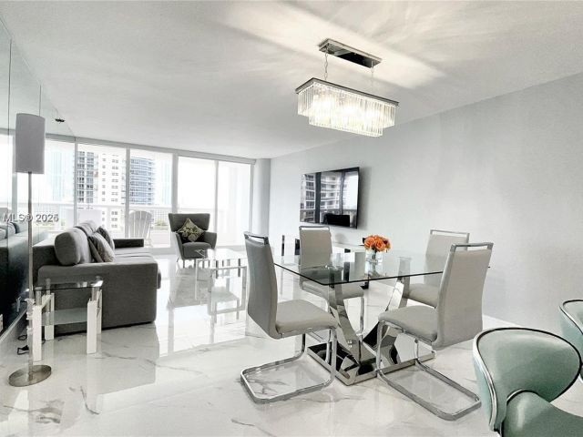 Квартира в аренду номерA-1950 - фото 6809748