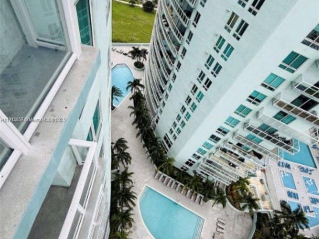 Квартира в аренду номер3811 - фото 6809708