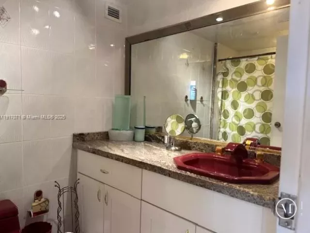 Квартира в аренду номер931 - фото 6813215