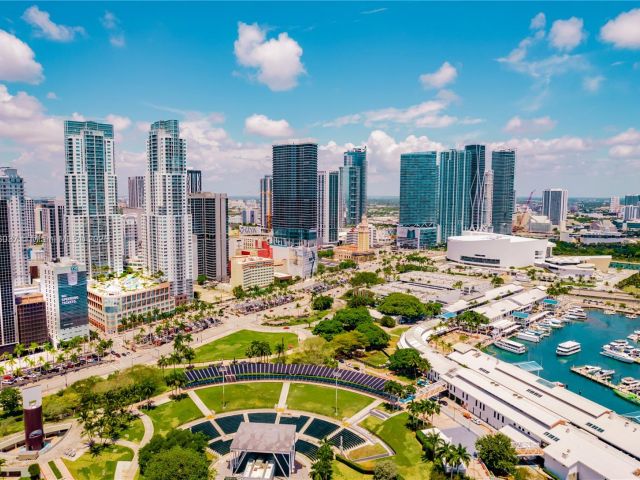 Квартира в аренду номер3703 - фото 6808758