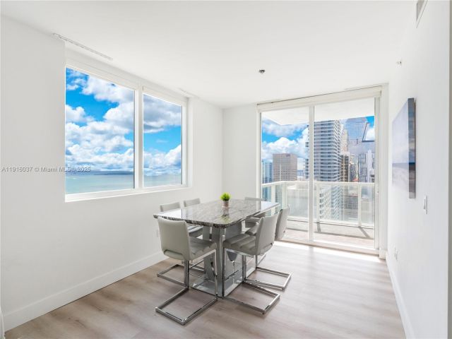 Квартира в аренду номер3703 - фото 6808771