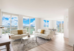 Квартира #3703