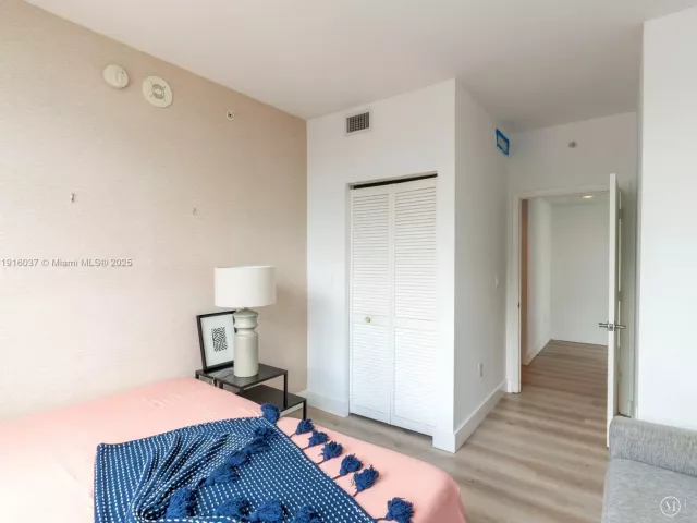 Квартира в аренду номер3703 - фото 6808761