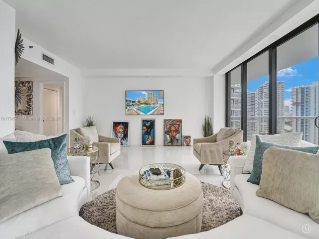 Квартира в аренду номер1114 - фото 6806882